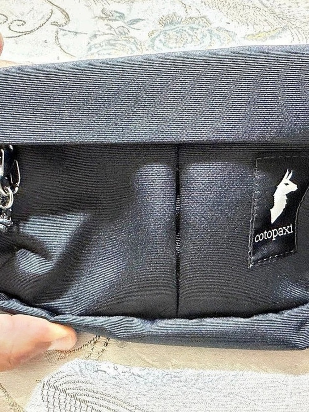 Cotopaxi Kapai 1.5L Hip Pack - Del Día Dark Black